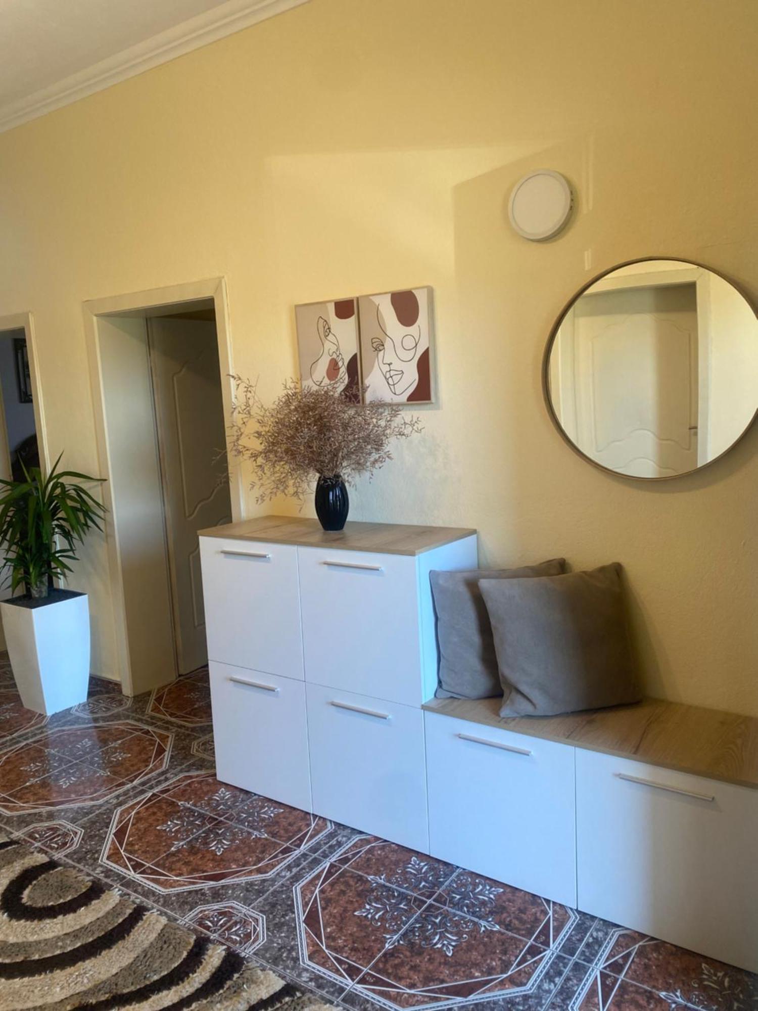 The Hideaway Guesthouse Bahçallëk エクステリア 写真