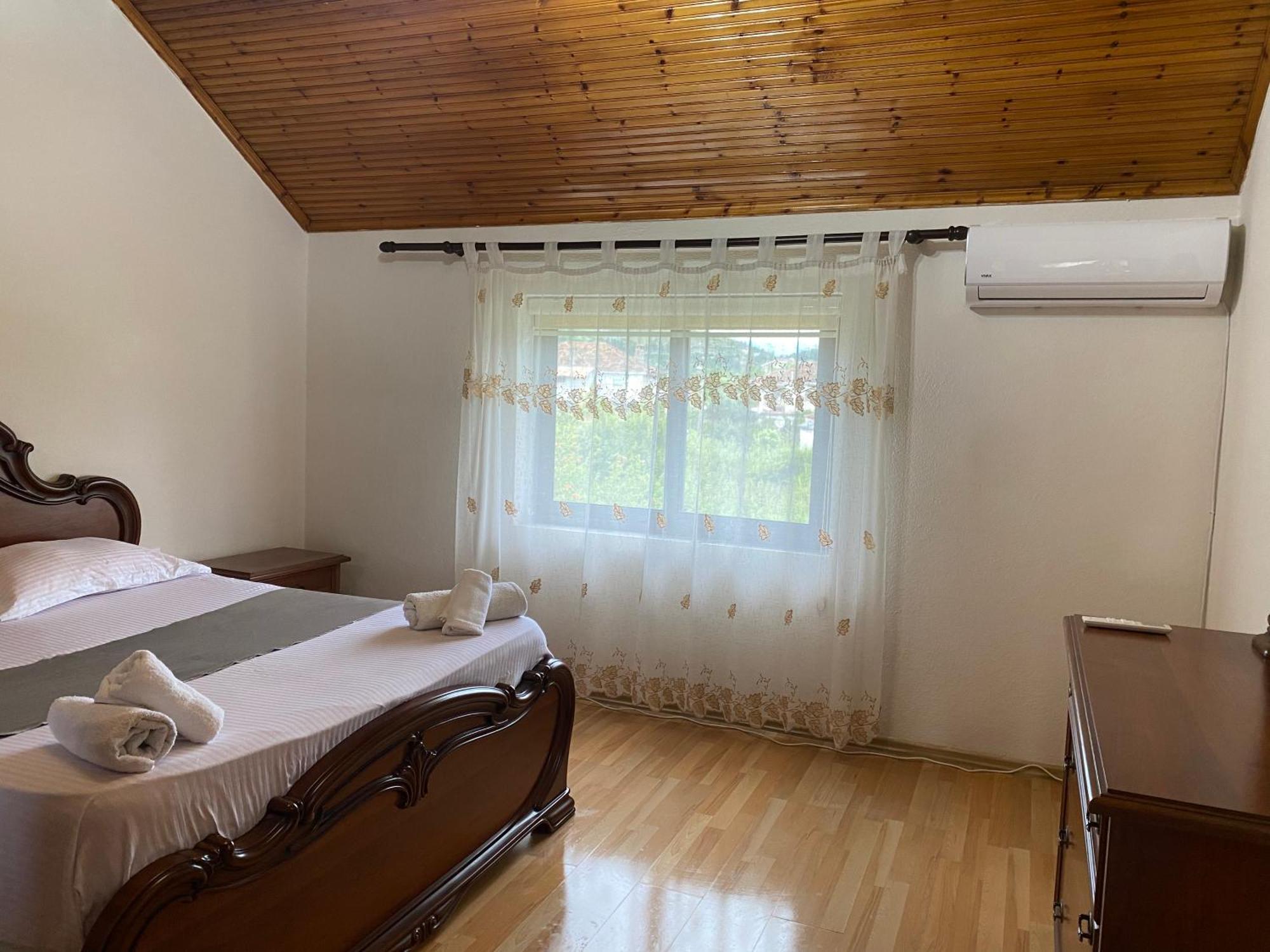 The Hideaway Guesthouse Bahçallëk エクステリア 写真