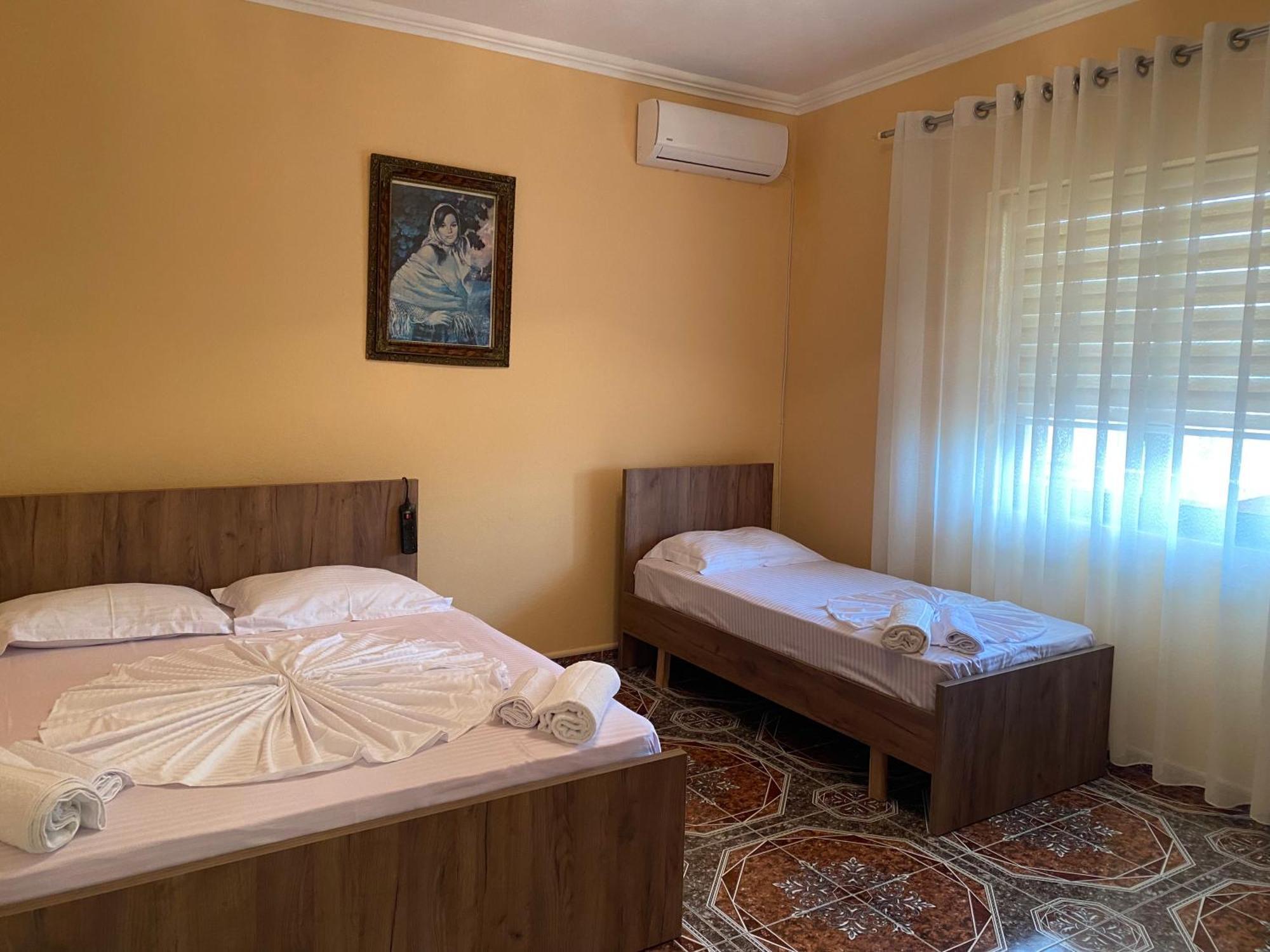 The Hideaway Guesthouse Bahçallëk エクステリア 写真